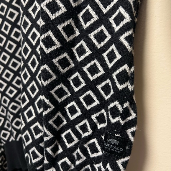 Men's size Large, used in great condition - Picture 3 of 3